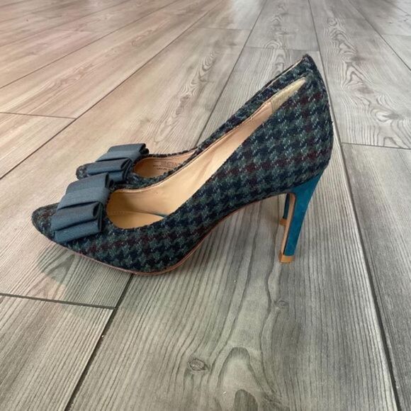 Caylee Blue Wool Pointed Toe Bow Heel Shoes - Picture 4 of 8